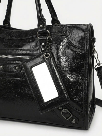 Carmela- Stylish Handbag with Spacious Interior & Minimalist Design