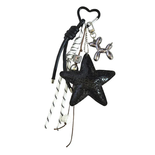 Surprise Maris leather charm, offered free with every order